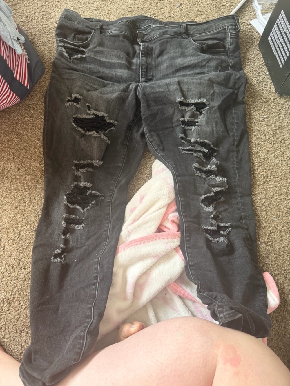 American Eagle Outfitters Black Distressed Jeggings